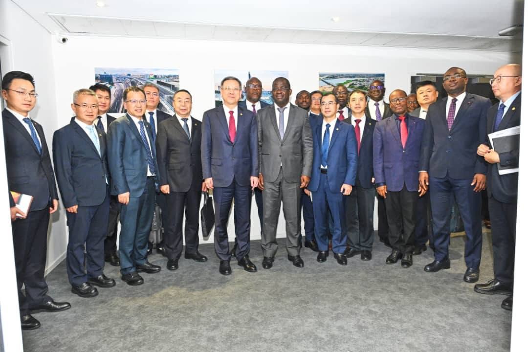 COOPÉRATION INTERNATIONALE : LE MINISTRE YACOUBA HIEN SIÉ ÉCHANGE AVEC UNE DÉLÉGATION DE CHINA ENERGY
